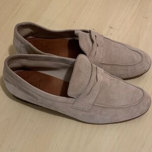 M Gemi soft suede loafers sz 37